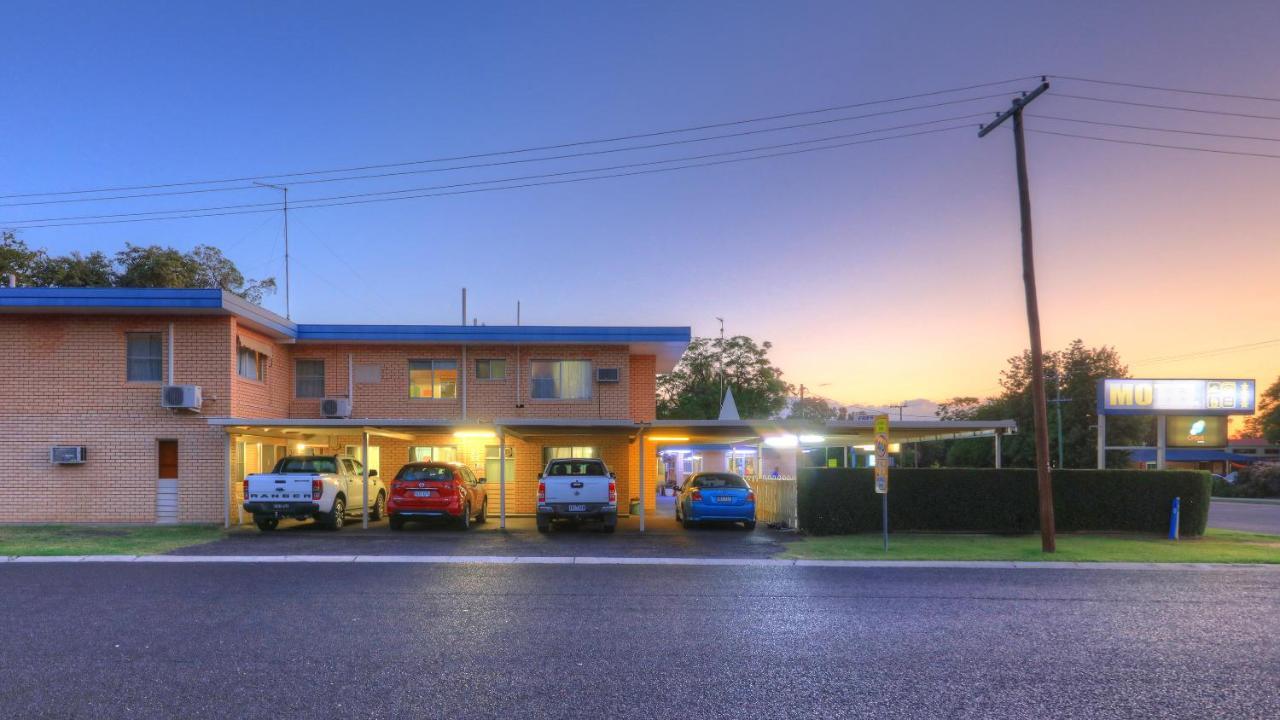 Binalong Motel Goondiwindi Kültér fotó