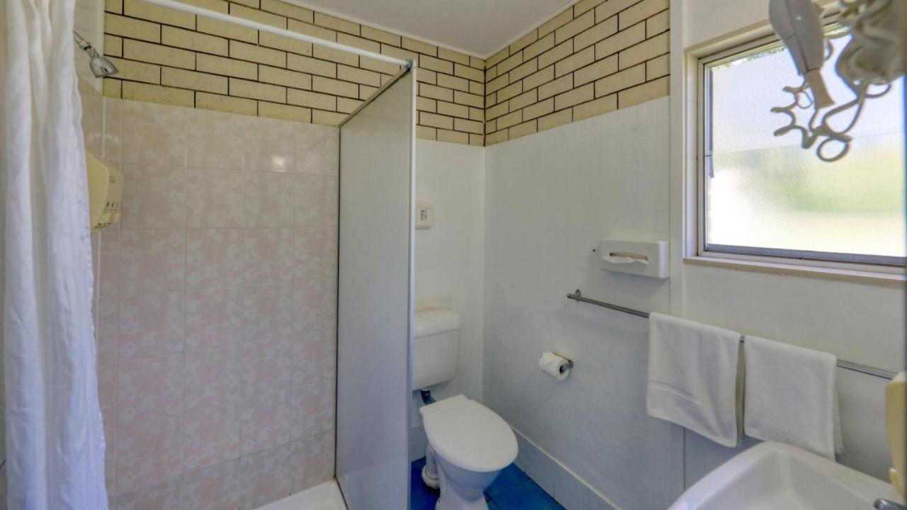 Binalong Motel Goondiwindi Kültér fotó