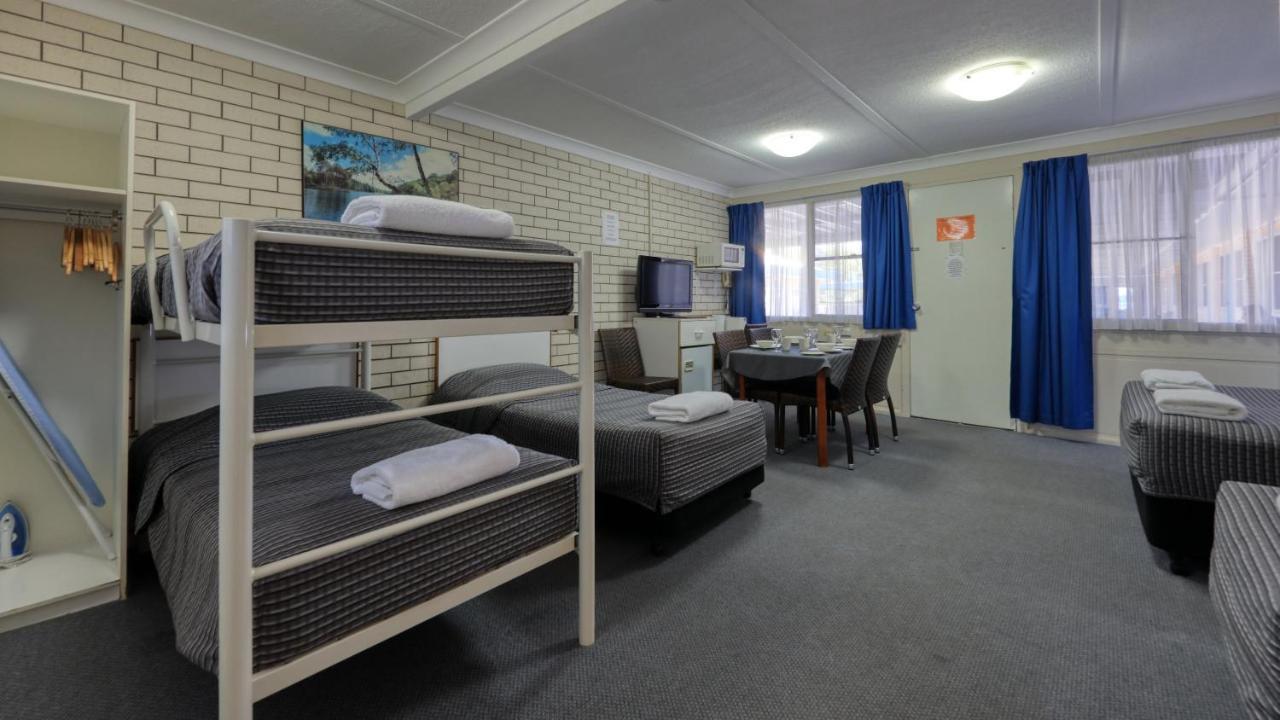 Binalong Motel Goondiwindi Kültér fotó
